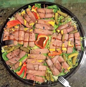 Gino's Deli Catering Meat & Cheese Tray Roast Beef And Cheddar